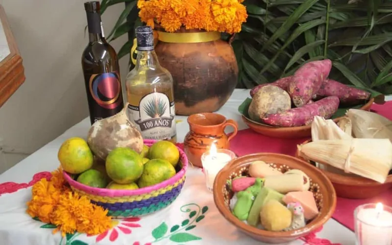 Hanal Pixán and Day of the Dead altar food in Mexico during late October