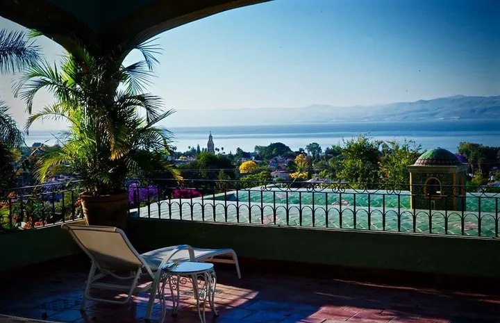 Ajijic in September: Weather, Lake & El Grito Tips