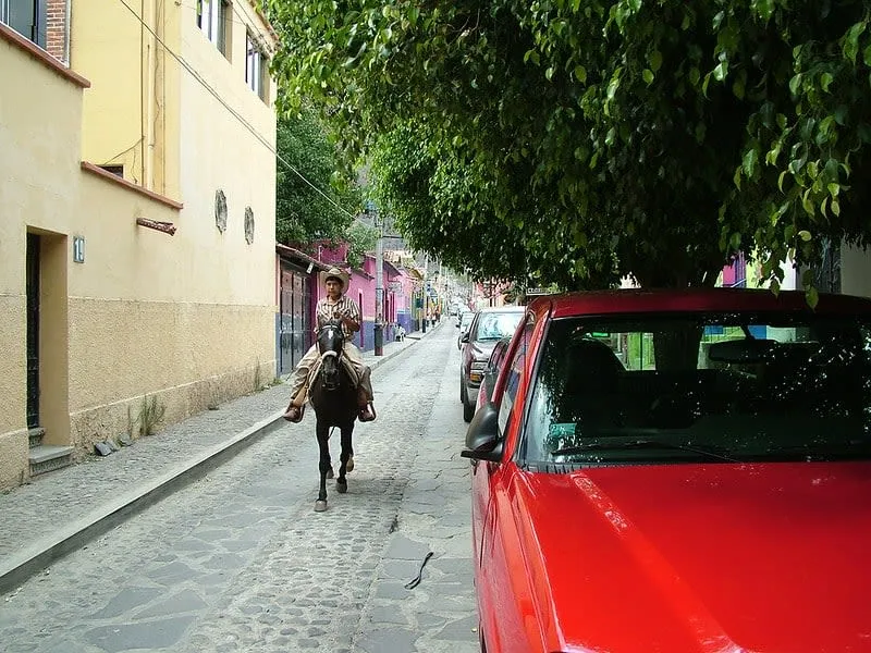 Ajijic streets in February with mild dry-season weather, lake walks, galleries, and Jalisco trip planning