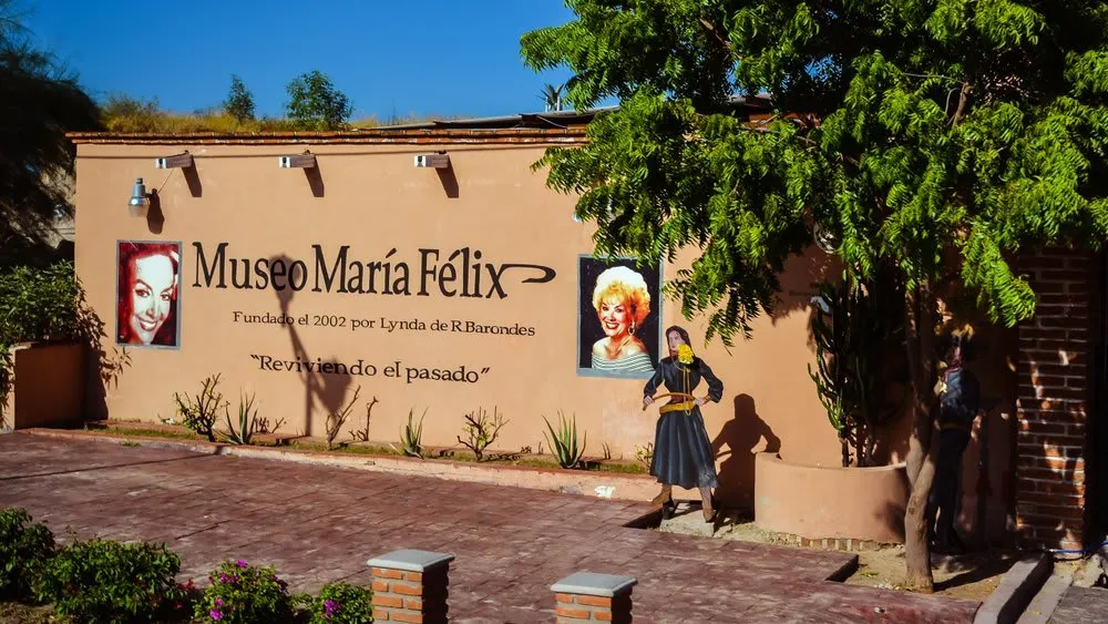 Courtyard of the María Félix house museum in Álamos