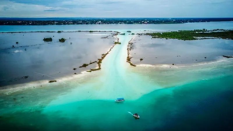 Bacalar lagoon as a no-sargassum May alternative to Holbox