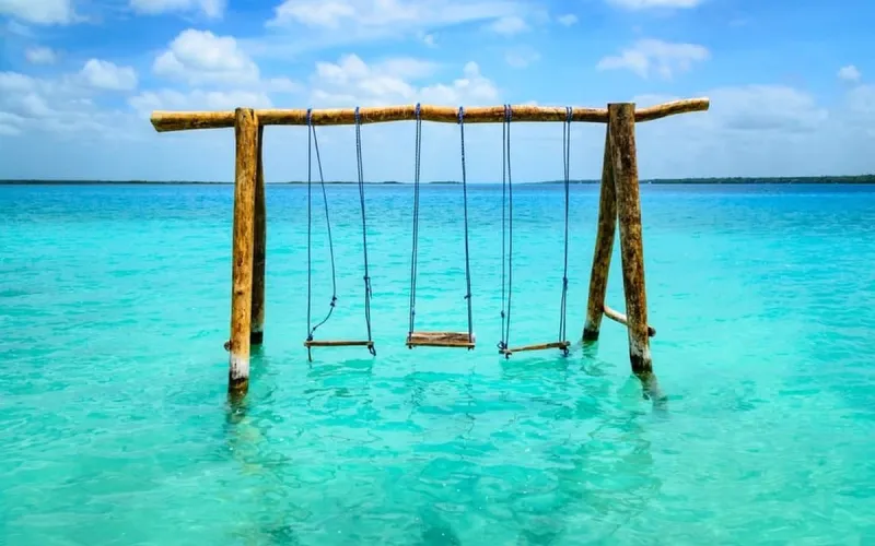 Bacalar lagoon used as a September no-sargassum water alternative from Akumal