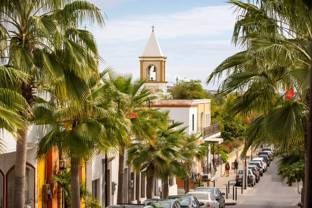 Baja California Sur road trip landscape for comparing Loreto, La Paz, and Los Cabos in September