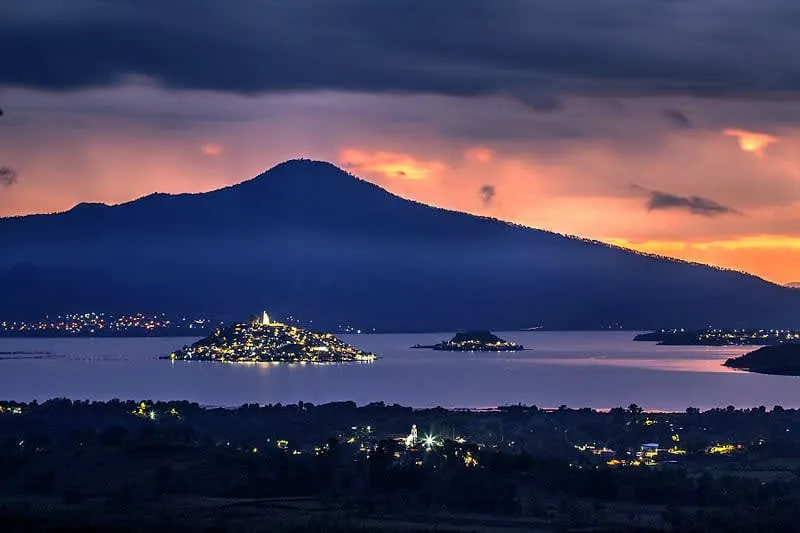 Patzcuaro lakefront and traditional Michoacan town buildings