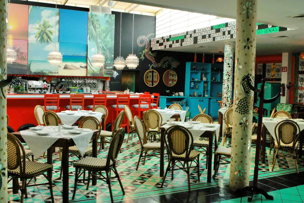 Anita Li restaurant table with creative tacos and cocktails