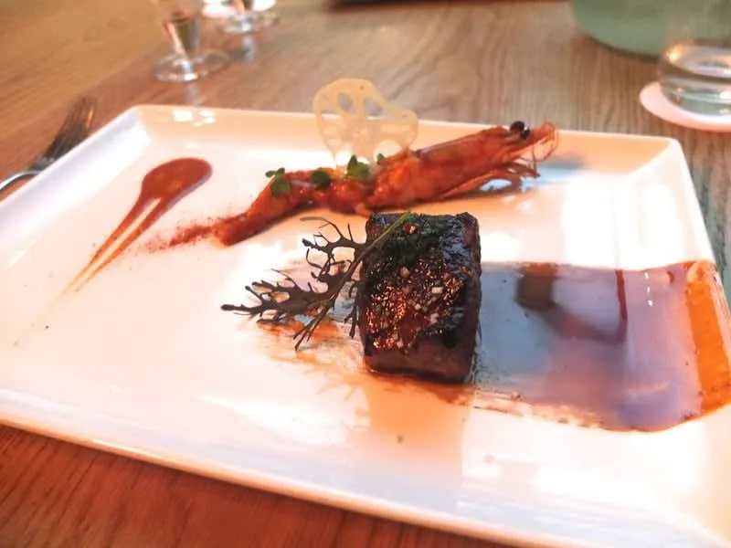 Morimoto dining table with Japanese-inspired plates in Mexico City
