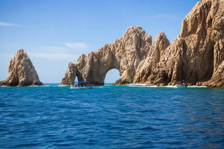 Cabo San Lucas in May: Weather, Beaches & Value