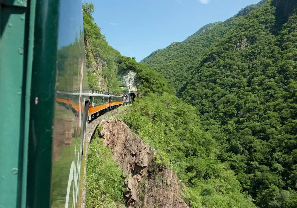 Chepe Train: Exploring Mexico&#8217;s Copper Canyon