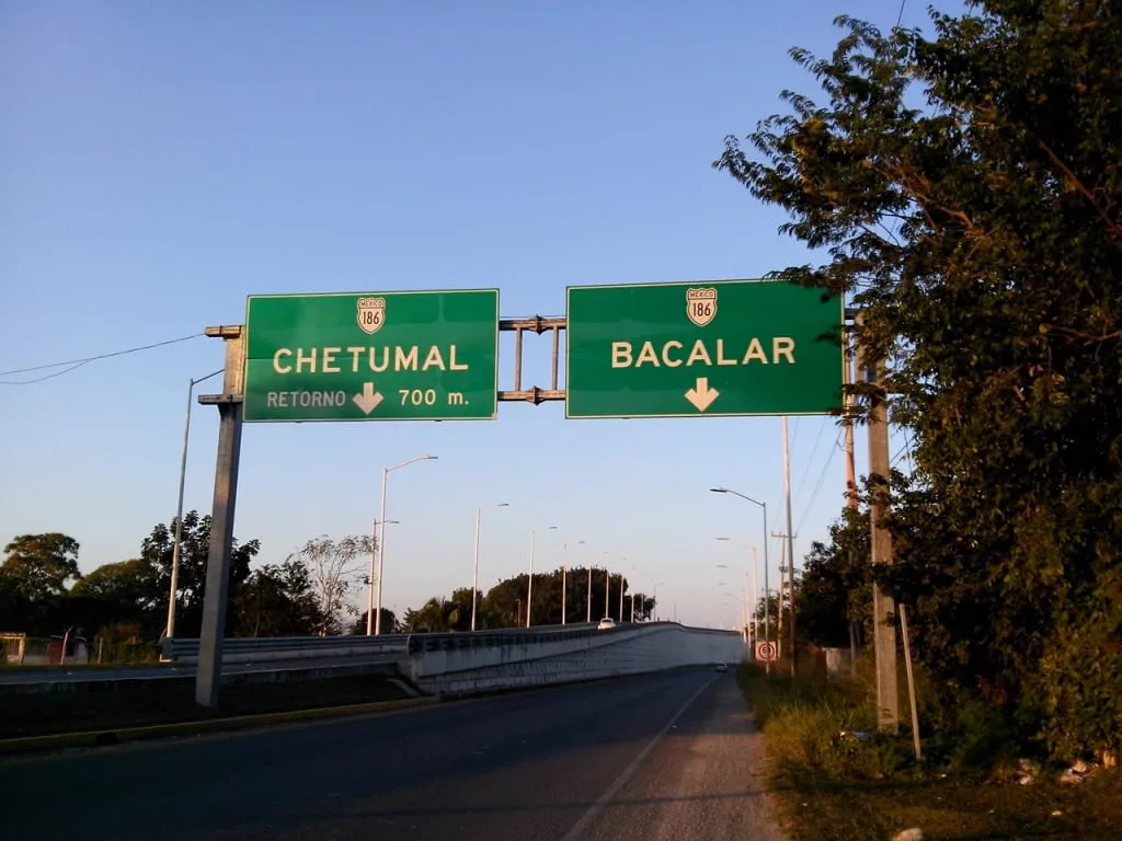 Street map and travel route context for reaching Chetumal in Quintana Roo