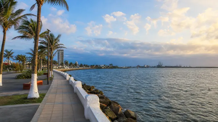 Coatzacoalcos in January: Weather & Tips