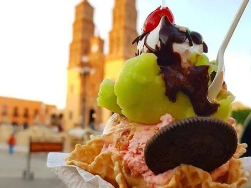 Traditional ice cream flavors in Dolores Hidalgo during an August city break