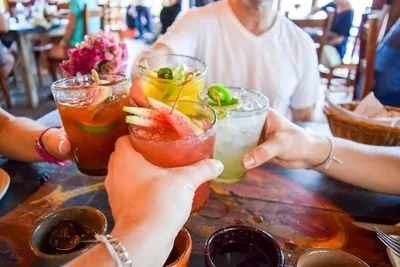 What is the Drinking Age in Mexico? Raise a Glass Responsibly