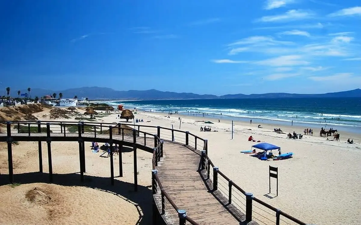 Ensenada in May: Weather, Wine & Border Tips