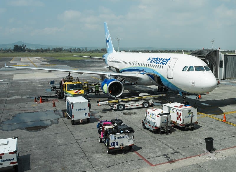 Guadalajara airport departures board — GDL serves 16 airlines with routes to 57 domestic and international destinations