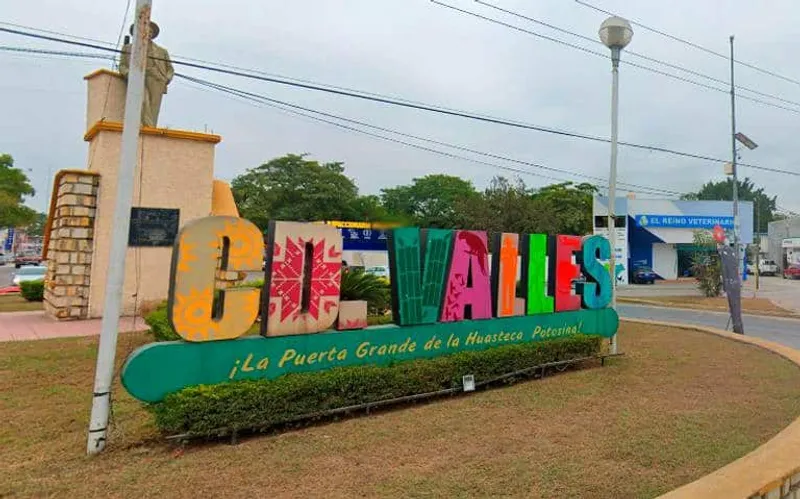 Huasteca Potosina route in February with Xilitla, Ciudad Valles, Las Pozas, and dry season travel planning