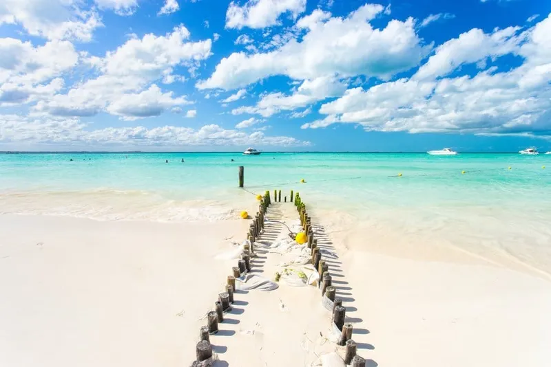 Final verdict on Isla Mujeres in December with Playa Norte beach and peak winter weather