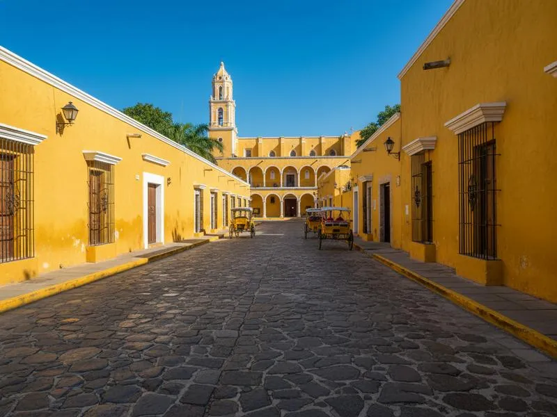 Yellow colonial streets in Yucatán during a December day trip from Mérida