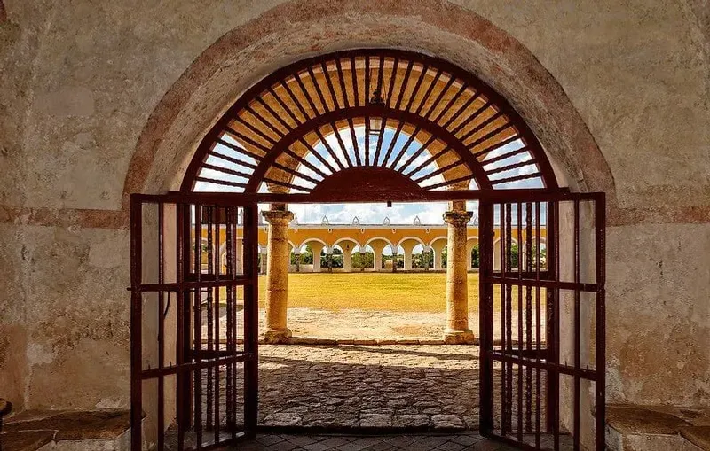 San Antonio de Padua Convent in Izamal during hot April Yucatán weather
