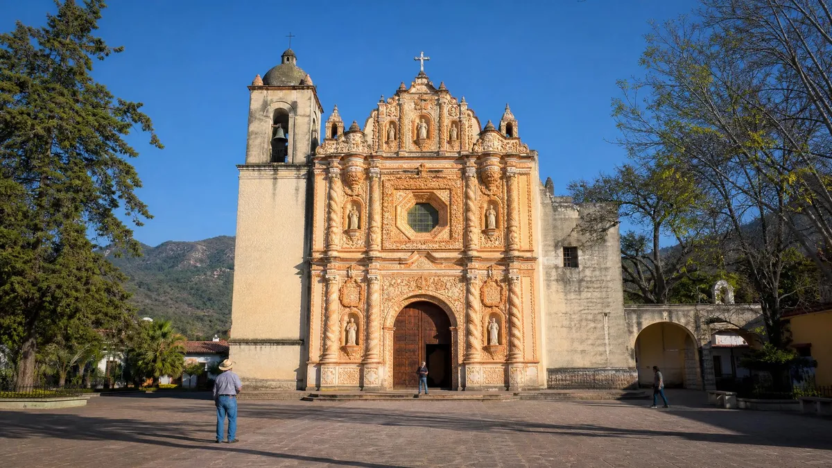 Jalpan de Serra mission in February with dry-season morning light, Sierra Gorda hills, and cool winter travel weather