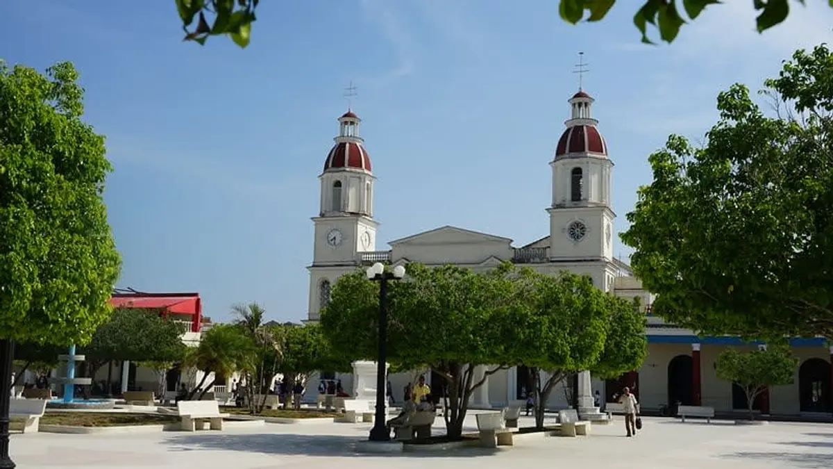 Manzanillo in October: Weather & Travel Tips
