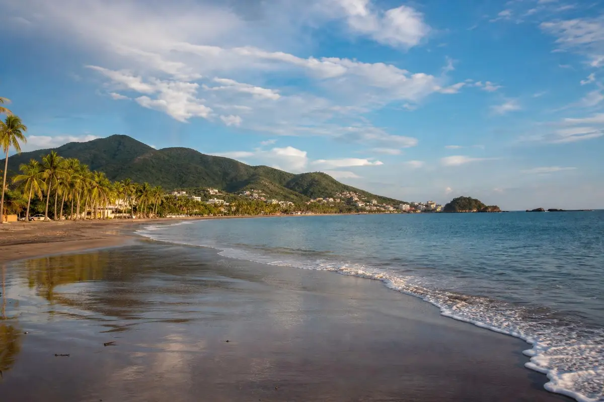 Manzanillo in November: Weather & Travel Tips