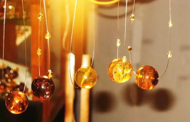 Polished Chiapas amber jewelry sold by Mexican artisans