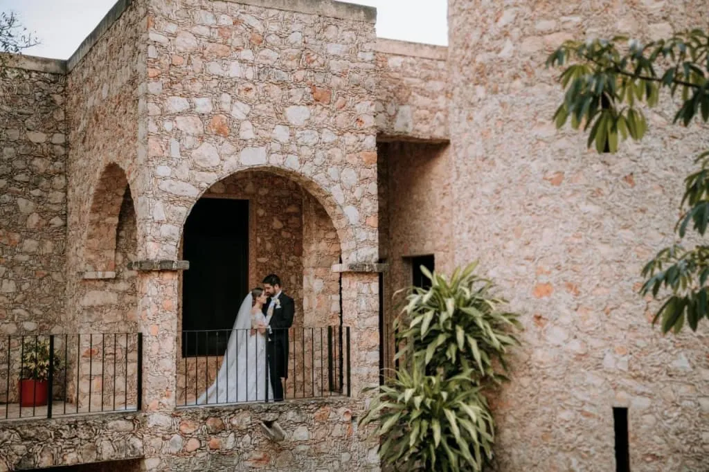 Colonial hacienda courtyard in Valladolid prepared for a destination wedding