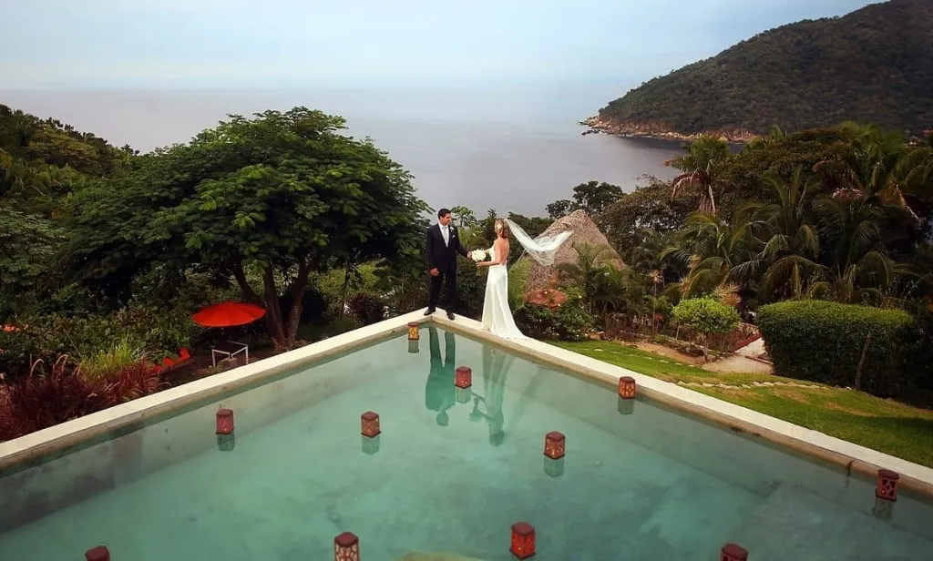 Verana Yelapa hillside suites above the Pacific coast
