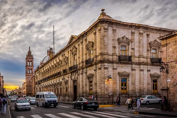 Morelia in July: Rain, Food & Green Highland Tips