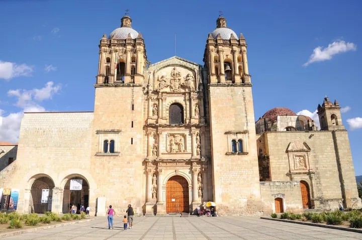 Cancún vs Oaxaca: Which Is Better for Your Mexico Trip in 2026?