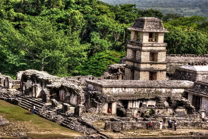 San Cristóbal to Palenque 2026: Every Way to Get There (Bus, Shuttle & Driving)