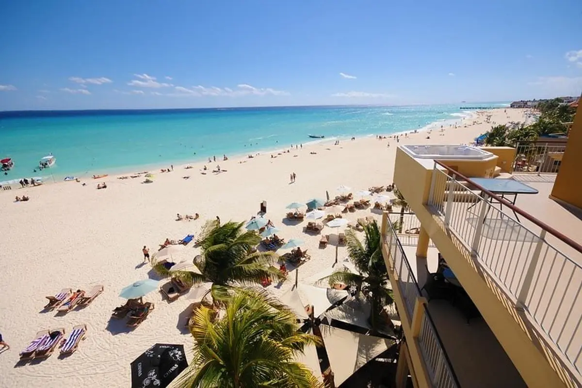 Playa del Carmen in November 2026: Weather, Sargassum & Value