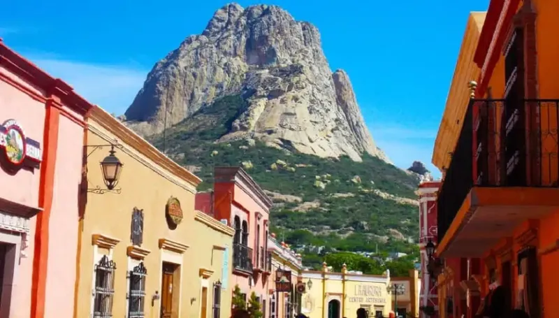 Close view of Peña de Bernal volcanic rock above the Querétaro highlands