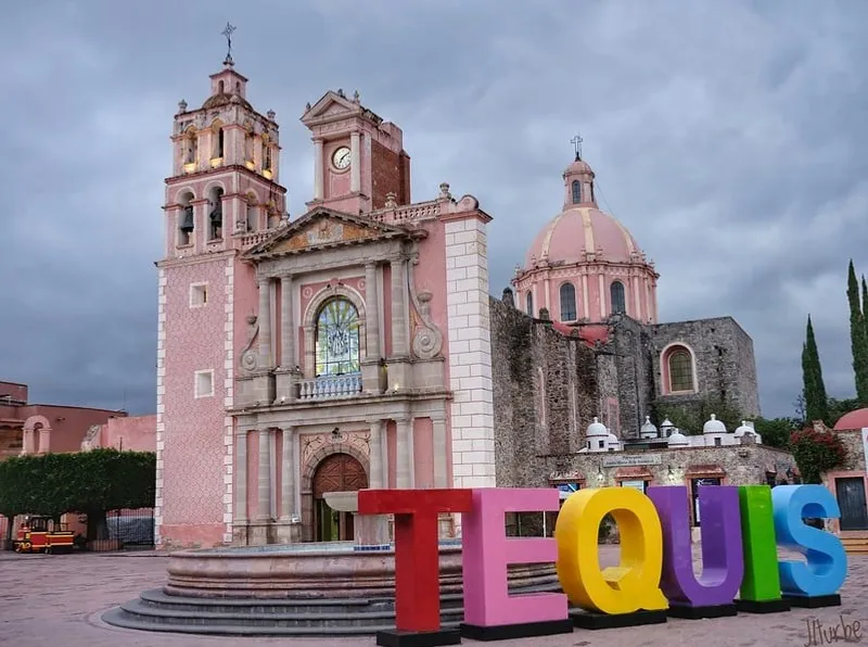 Querétaro region in December with Tequisquiapan wine-country weekends, colonial city logistics, and central Mexico route comparisons