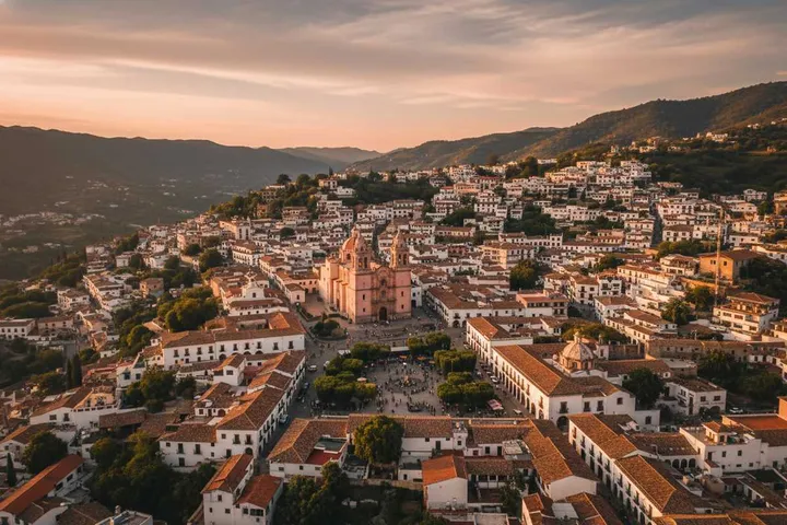 Taxco in February: Weather, Silver & Romance