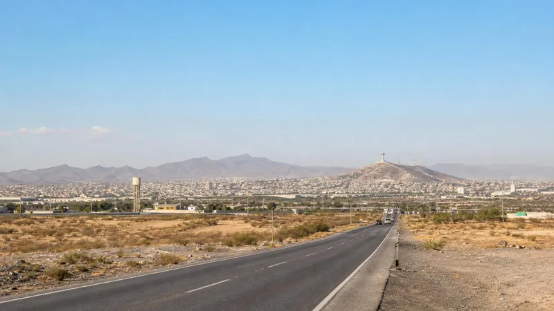 Dry April morning view over Torreon with Coahuila hills and northern Mexico road-trip scenery