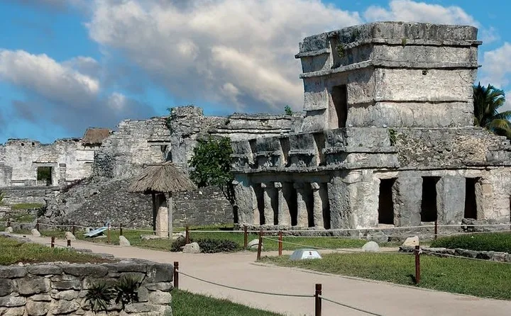 Tulum in November 2026: Weather, Sargassum & Value