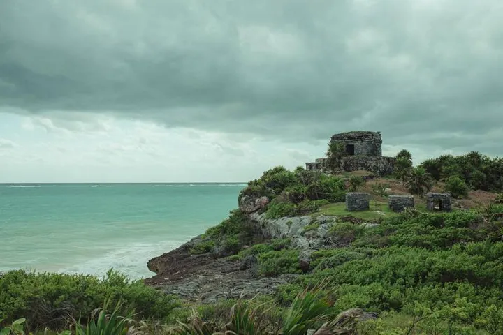 How to Get From Cancun to Tulum in 2026: 6 Best Options