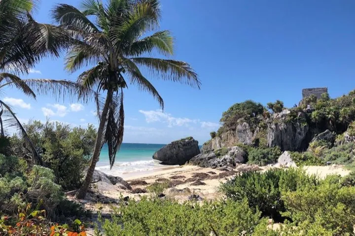 Tulum Ruins Guide 2026: Entry Fee, Hours, What to See & When to Go
