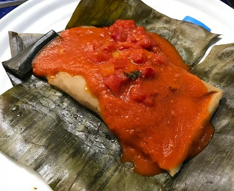 Yucatan vaporcitos steamed in banana-leaf packets