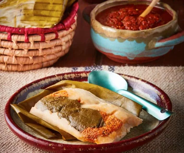 Veracruz banana-leaf tamal ranchero with soft masa