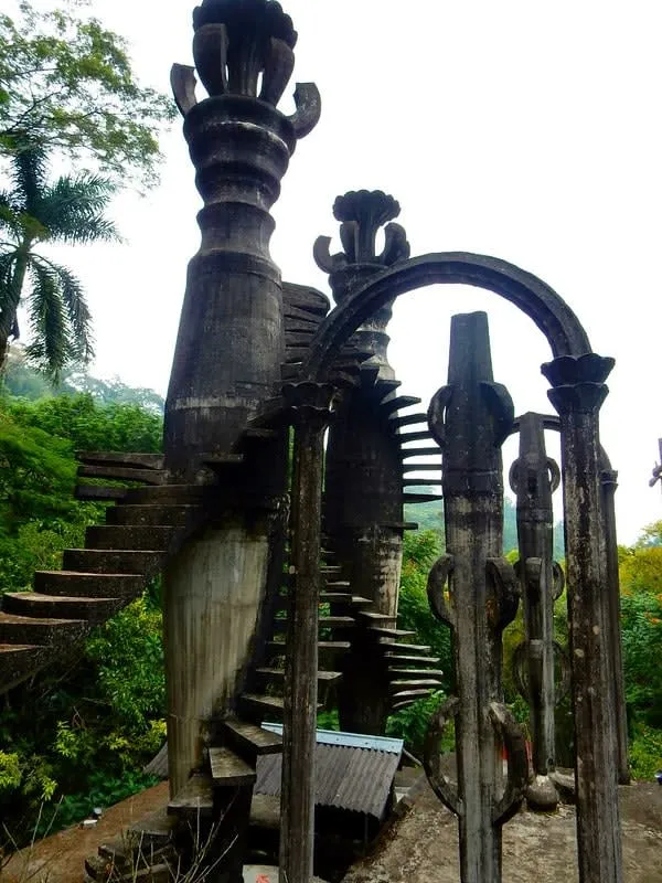 Lush Xilitla garden path inside Edward James Las Pozas