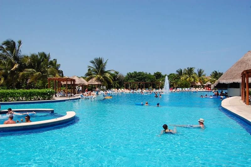 Valentin Imperial Riviera Maya