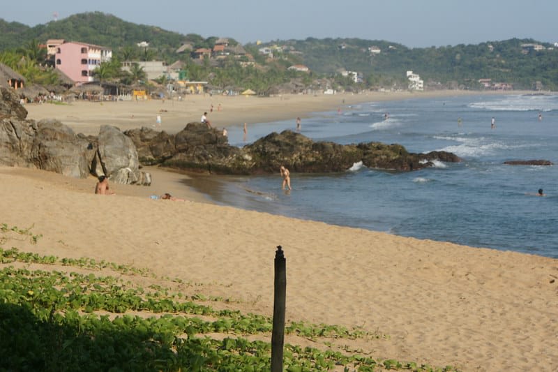 zipolite beach